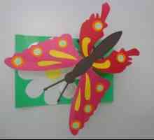 Použitie farebného papiera - "motýľ"