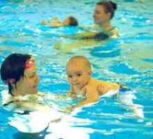 Bazén pre bábätká: existuje nejaký prínos pre kúpanie pre novorodenca?