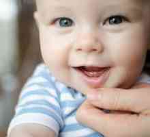 Ako pomôcť dieťaťu s kŕmiť, zuby sú rezané