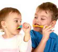 Kedy začať dieťa, aby si zuby a ako to urobiť správne