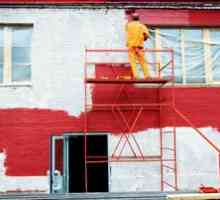 Farbenie fasád budov: klady a zápory farbenia