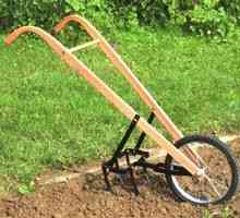 Manuálny vlastný kultivátor od trimera a bicykla