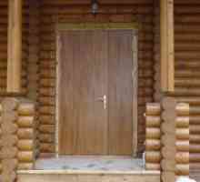 Výber drevených dverí pre letnú rezidenciu: odrody a inštalácie