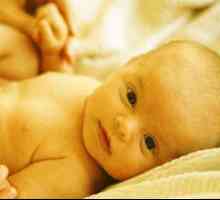 Žltačka u novorodencov: príčiny vzhľadu, liečby a následkov