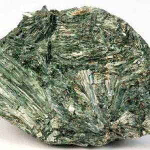 Actinolit: užitočné vlastnosti kameňa a jeho magický význam
