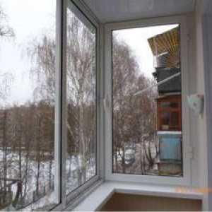 Cena zasklených balkónov v Nižnom Novgorode