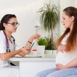 Ako liečiť nachladnutie počas tehotenstva: možnosti liečby a odporúčania