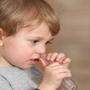 Ako naučiť dieťa, aby vyfukoval nos? Môže dieťa raniť nos za rok?