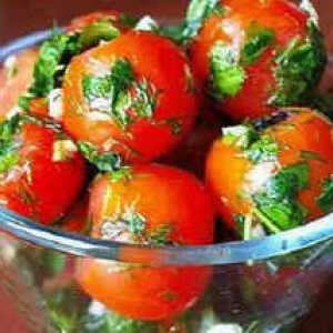 Ako urobiť solené instantné paradajky