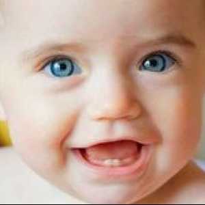 Komarovskij: s drobnými zubami môže mať dieťa chladu