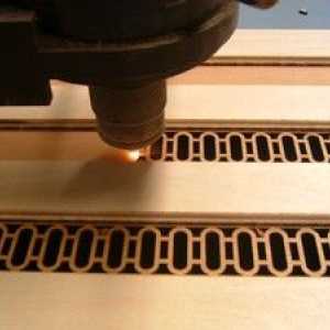 Laserové rezanie dreva vlastnými rukami