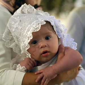 Riadenie krstu dieťaťa v Pravosláve, pravidlá pre držanie